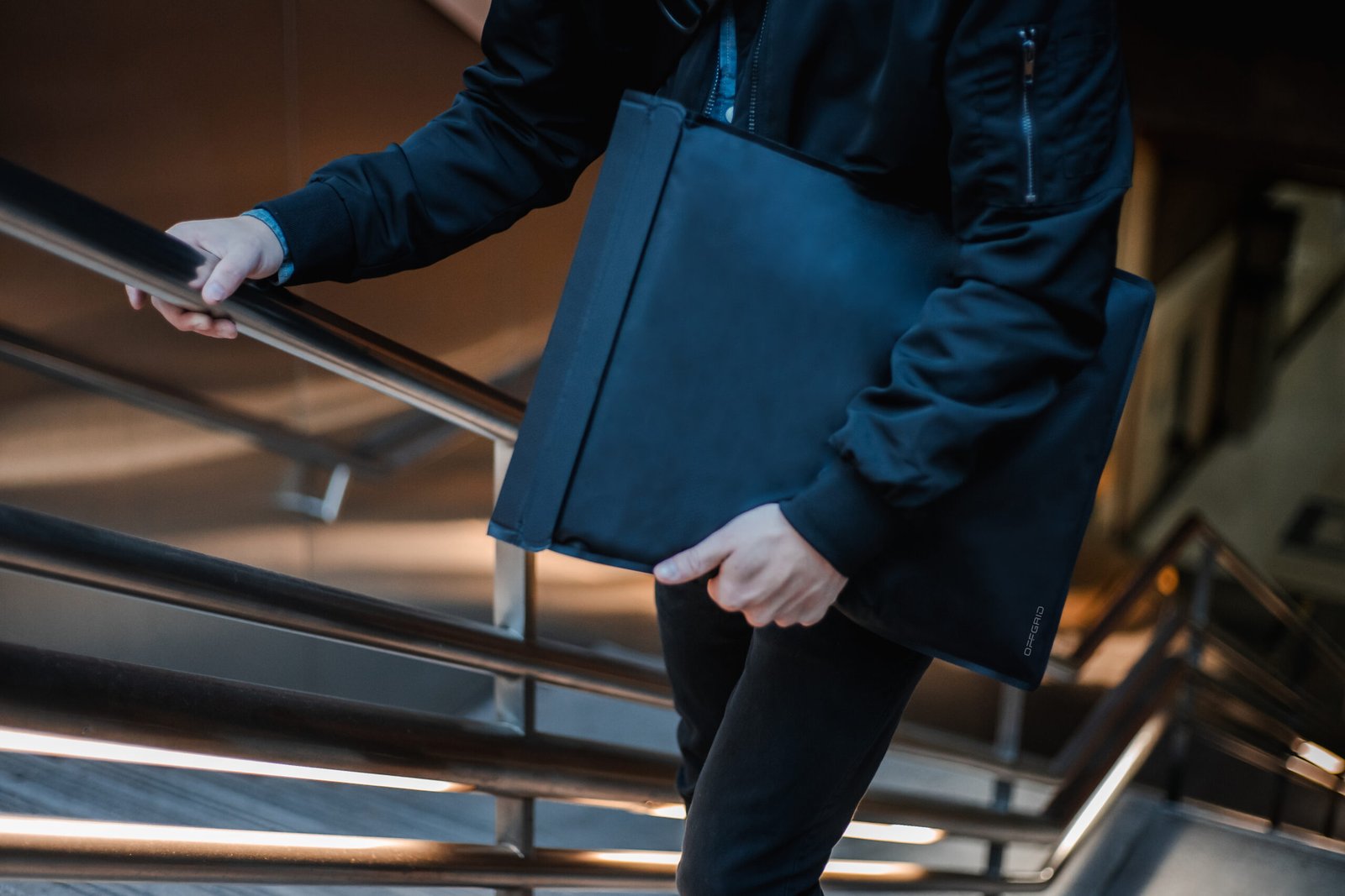 OffGrid Premium Faraday Laptop Bag - Image 11