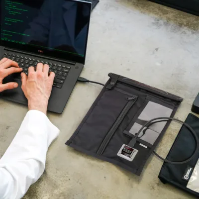 Mission Darkness™ Non-Window Charge and Shield Faraday Phone Bag - Image 11