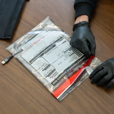 Mission Darkness™ Charge Preserve Evidence Bag (10 Pack) - Image 5