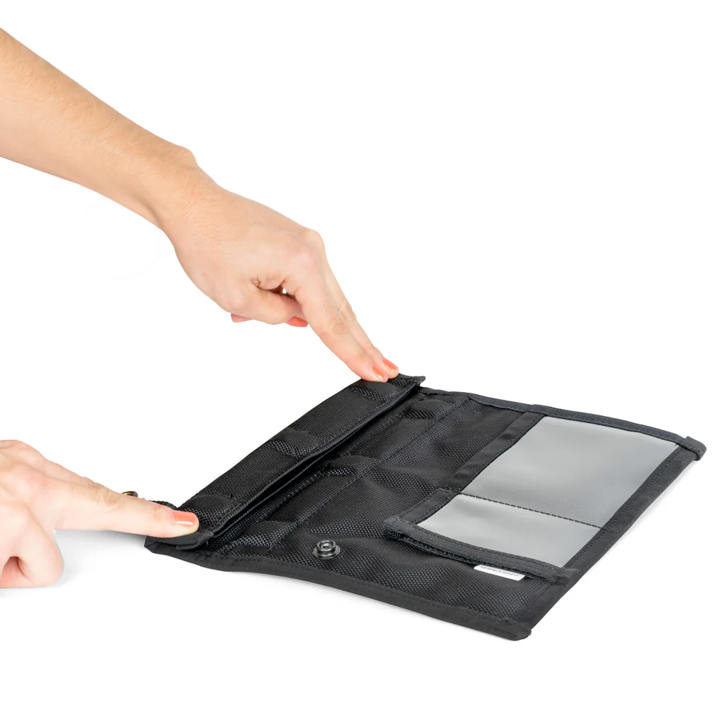 Mission Darkness NeoLok Window Faraday Bag for Phones - Image 4