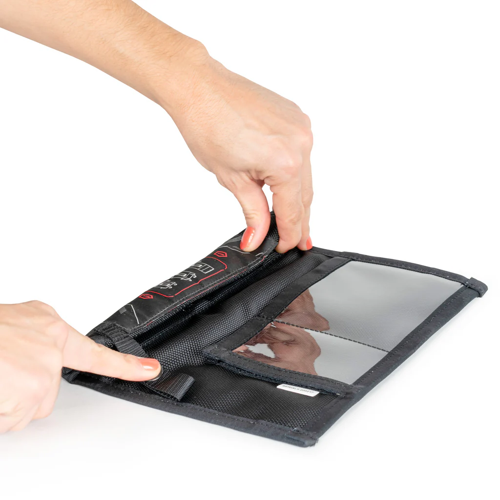 Mission Darkness NeoLok Window Faraday Bag for Phones - Image 3